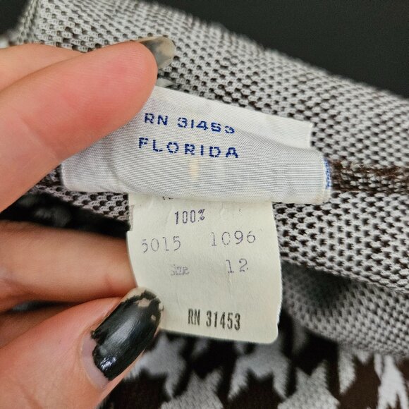 70s Bodin Knits Houndstooth Pull On Maxi Skirt - Picture 9 of 10